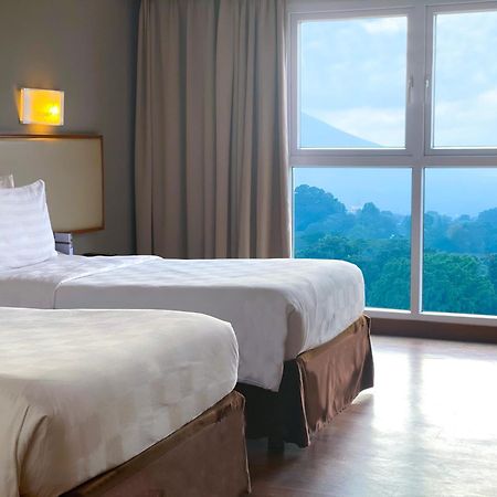 Swiss-Belhotel Bogor Kültér fotó