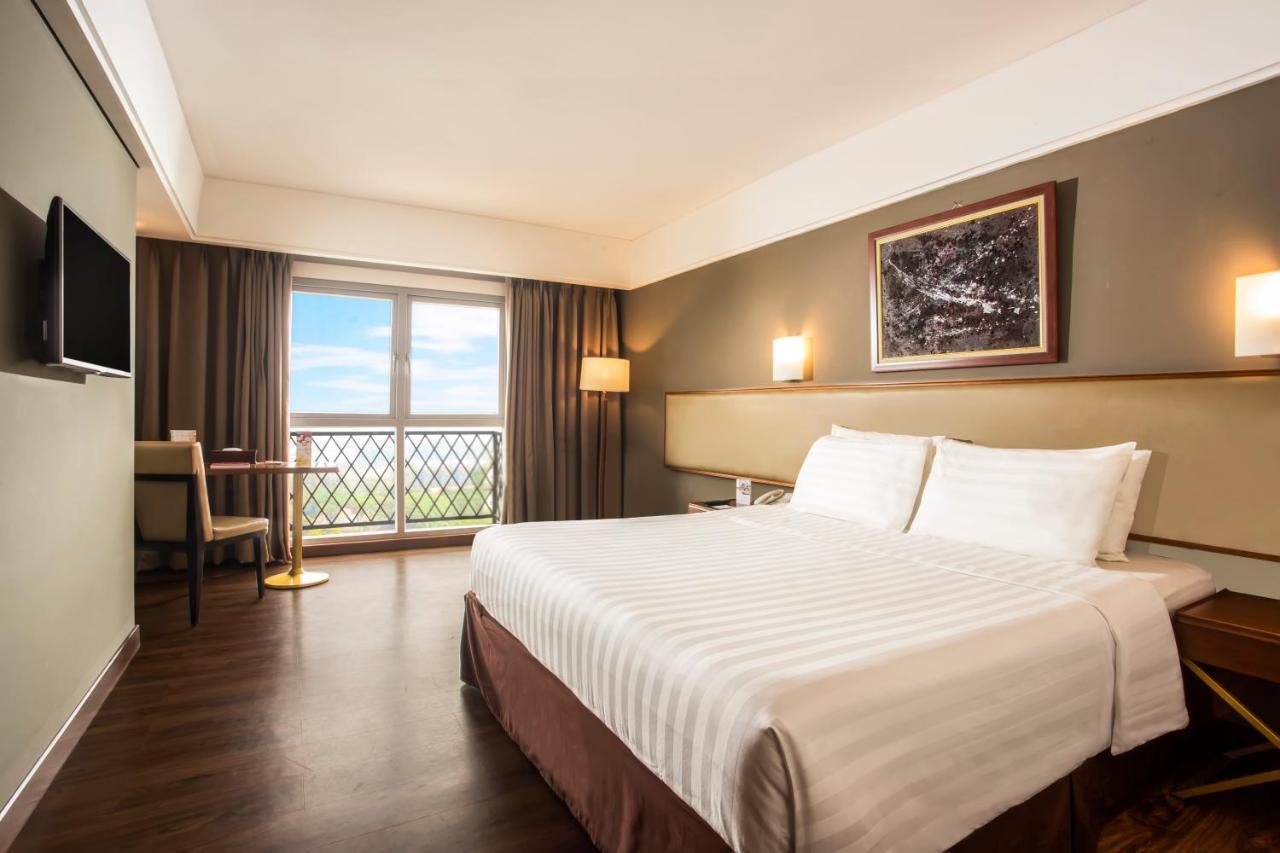 Swiss-Belhotel Bogor Kültér fotó