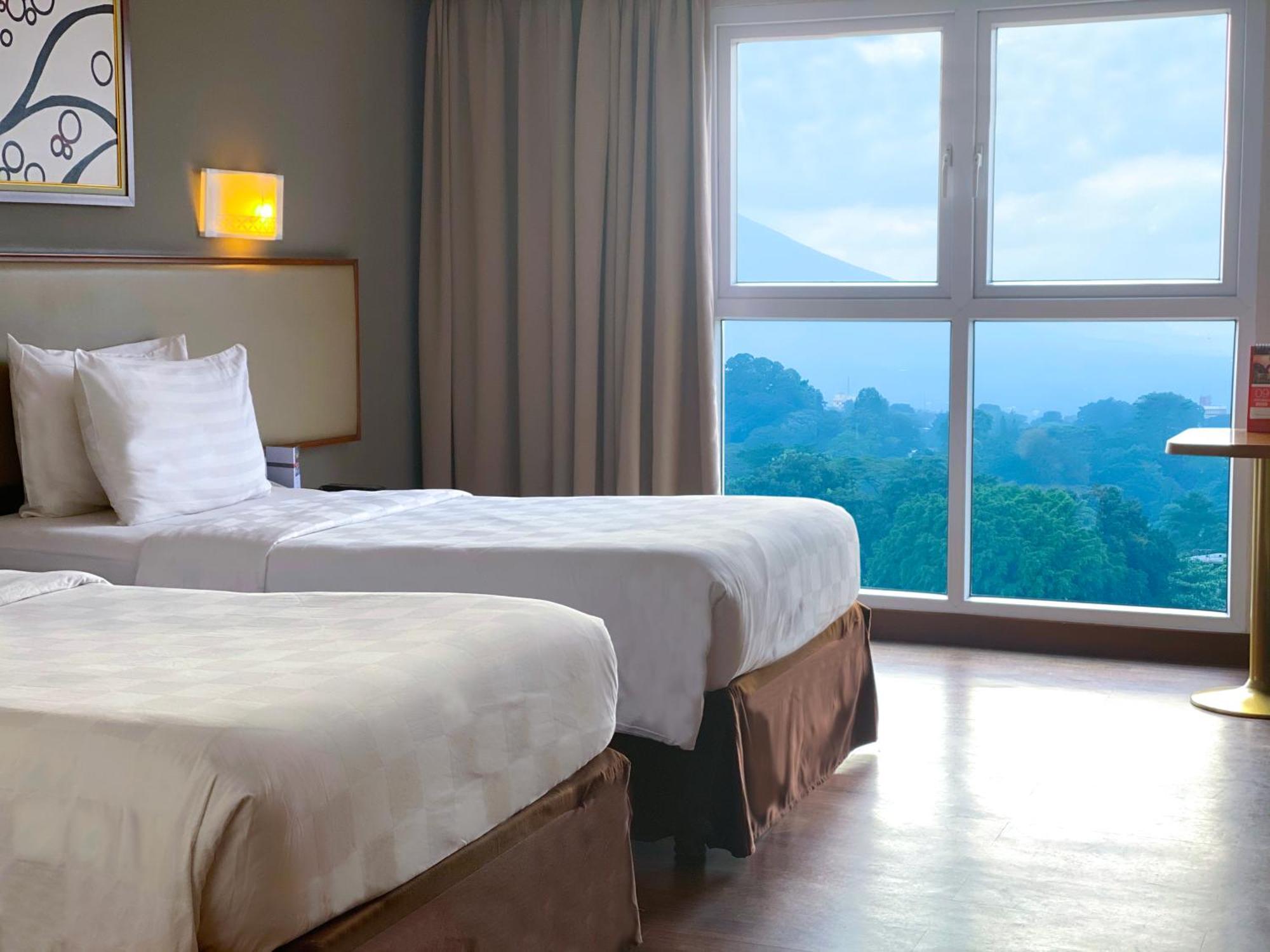 Swiss-Belhotel Bogor Kültér fotó