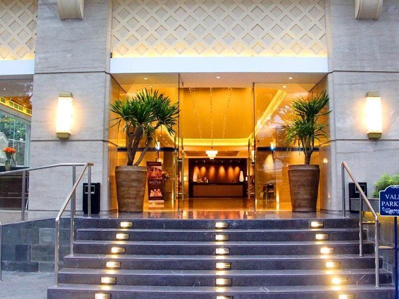 Swiss-Belhotel Bogor Kültér fotó